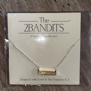 The 2Bandits necklace